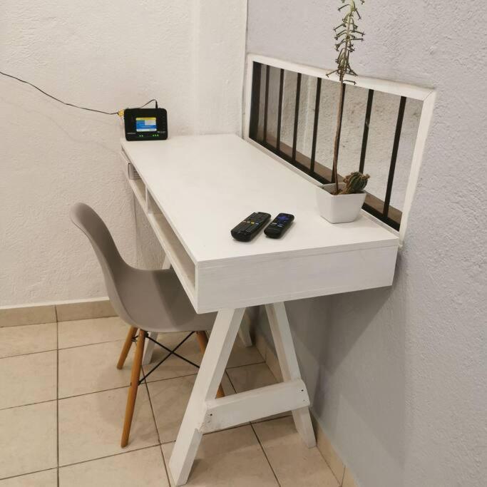 Comfy 2Bedroom Minutes From Downtown & Fast Wi-Fi 지와타네호 외부 사진